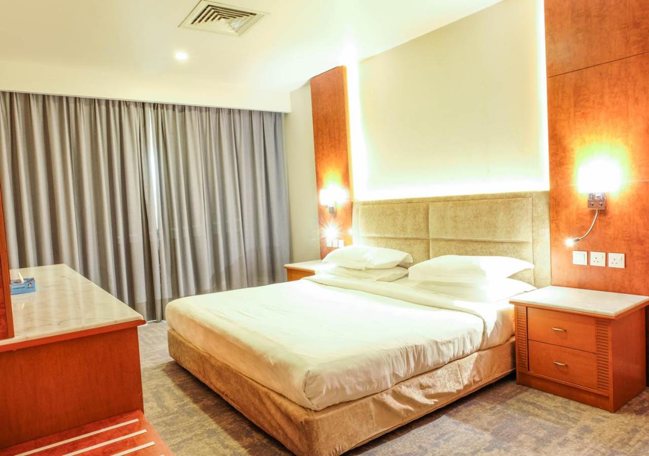 Karan Sharq For Hotel Apartment Jubail Exterior photo